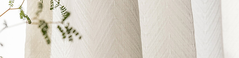 Heavy Sheer Sheer Curtain