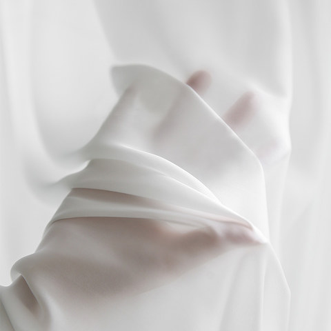 Silk Road Moonlight White Chiffon Voile Curtain
Silk Road Blanc Clairrideau en Chiffon Voile 1