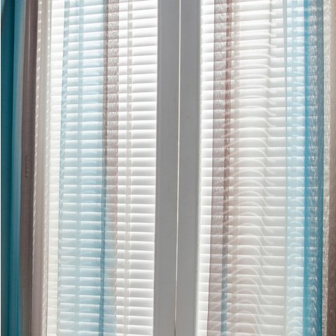 Sea Breeze Cocktail Coconut Shell Brown and Seashore Blue Striped Sheer Voile Curtain
→
Sea Breeze Cocktail Coque de noix de coco marron et bleu rivage rayé Voile transparent rideau 1