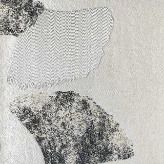 Asian Grove Luxury Jacquard Ginkgo Leaf Patterned Silvery Grey Curtain with Gold Details
Asian Grove Rideaux de Luxe en Jacquard à Motif Feuilles de Ginkgo Gris Argenté avec Détails Dorés 3