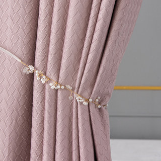 Rideau occultant en velours rose texturé tissé scandinave 4