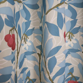 Arbutus Baies Rouges Rideau de Velours Floral Bleu William Morris 2