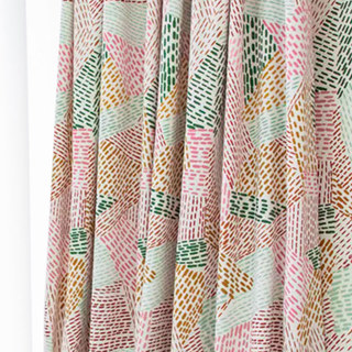 Touches de Couleur Rose Vert Géométrique Rideau en Velours 2