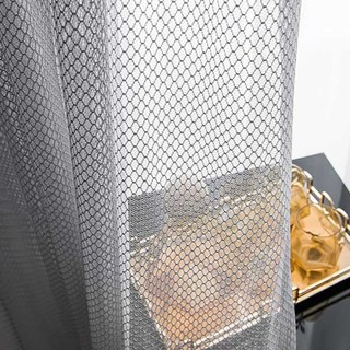 Rideau du filet gris clair de la grille diamantée
