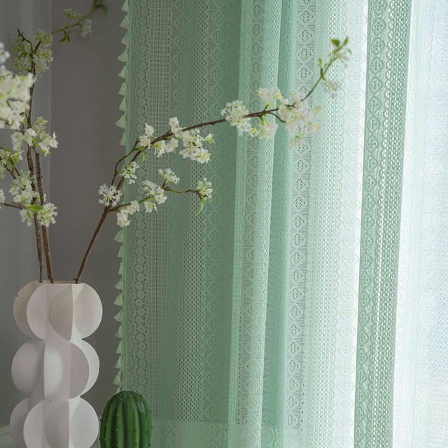 Wanderlust Weaves Geométriques en Dentelle Tulle Vert Menthe Rideaux Bohèmes 1