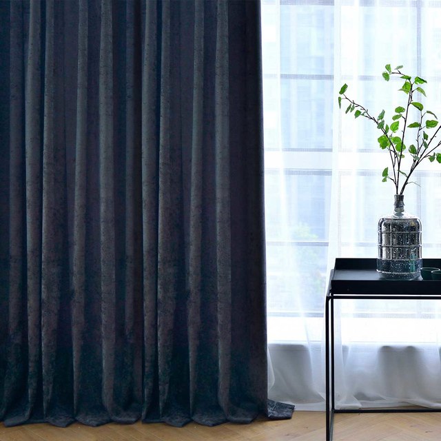 Luxury Grey Colour Chenille Curtain
Rideau en Chenille Gris Luxe 1