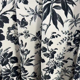 Rideau en velours noir et blanc motif floral Nuit d'été 3