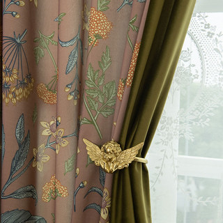 Wildflower Whispers Brown Velvet Floral Curtains
Wildflower Whispers Rideaux Floraux en Velours Marron 3