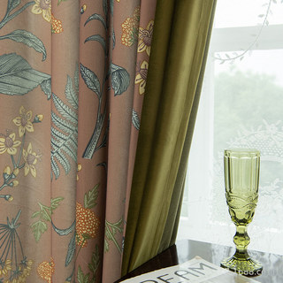 Wildflower Whispers Brown Velvet Floral Curtains
Wildflower Whispers Rideaux Floraux en Velours Marron 2