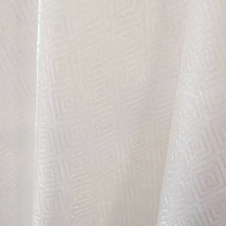 Shimmering Diamonds Geometric Ivory White Voile Curtains
Shimmering Diamonds Géométrique Ivoire Blanc Rideaux Voile 4