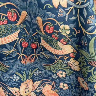 Strawberry Thief William Morris Bleu Marine Chenille Rideau Floral
