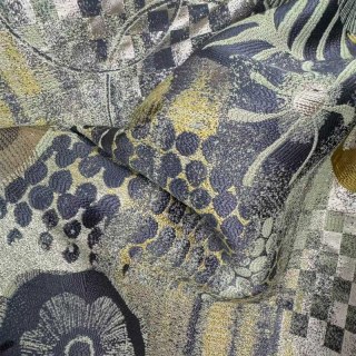 Tenture florale moderne jaune et or aux tons terreux 5