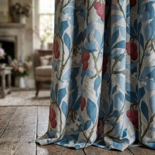 Arbutus Baies Rouges Rideau de Velours Floral Bleu William Morris 2